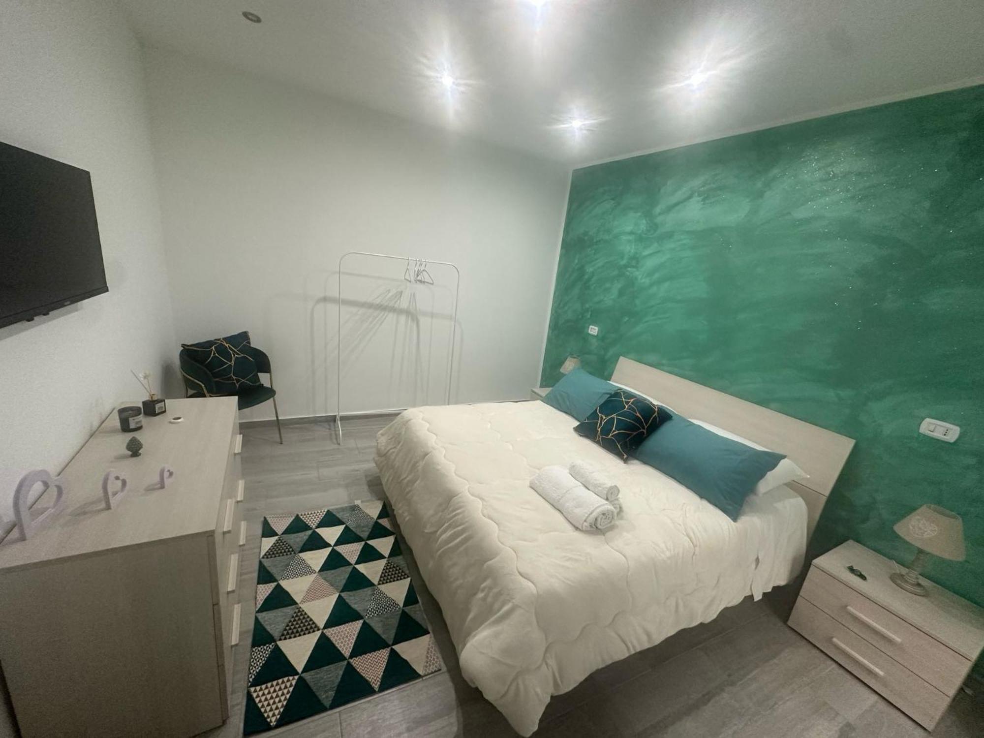 House Luroke Apartman Catania-Fontanarossai nemzetközi repülőtér Kültér fotó